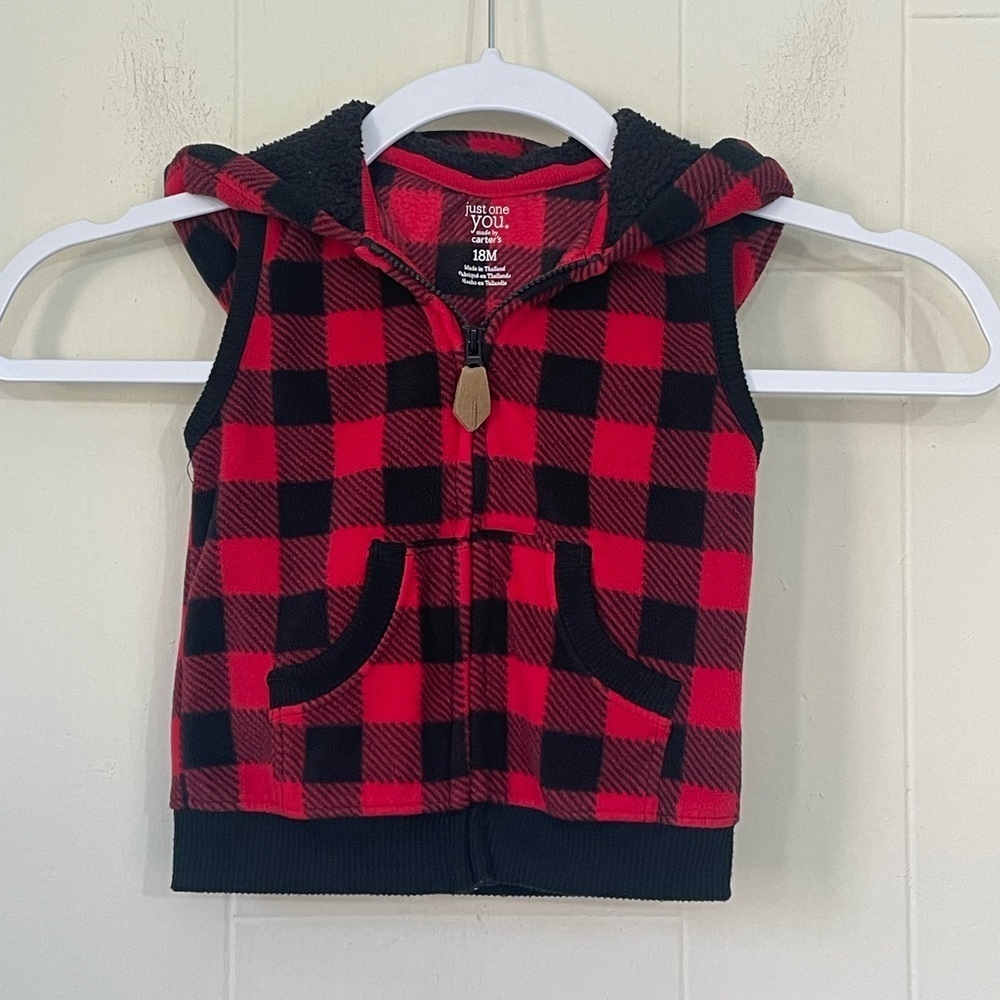 Carters Baby Red Plaid Zip Up Vest Size 18M Fuzzy Fleece Hooded Toddler